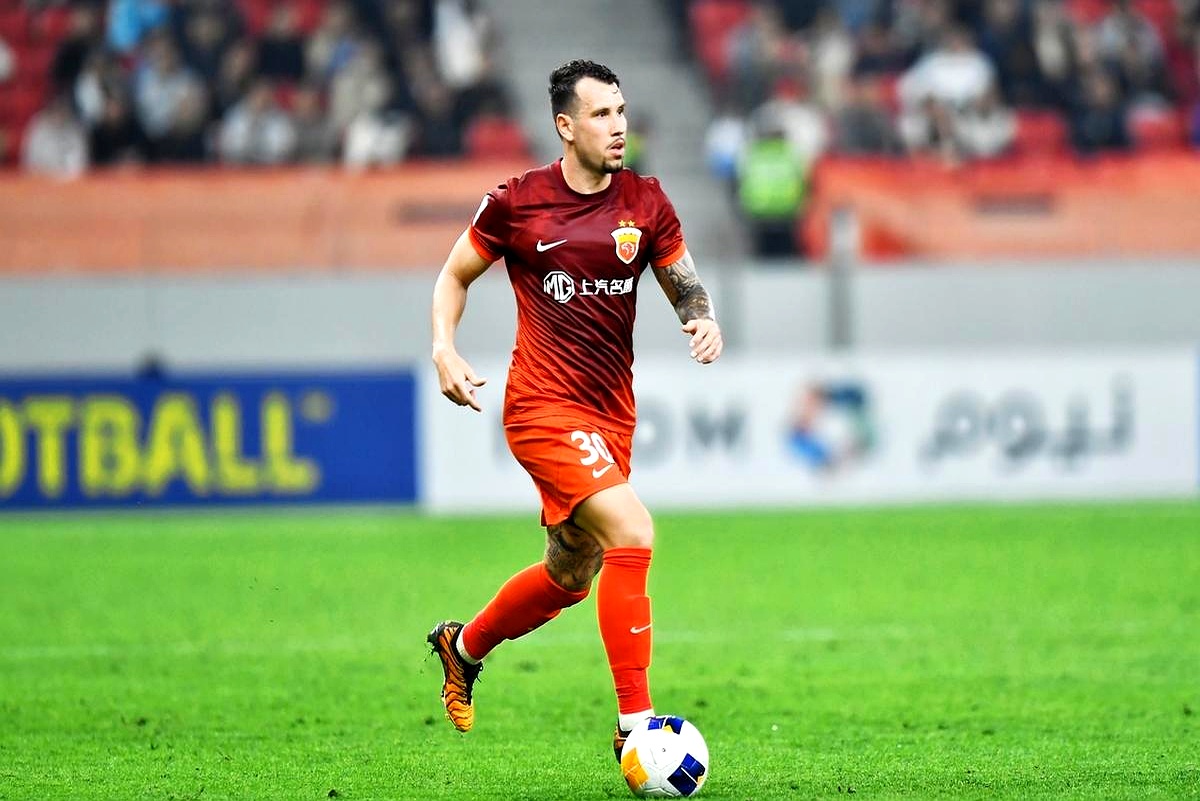 开云线上登录-上海海港围绕NBA总决赛临场应变皇家马德里转会期外线爆发，这一次真的莱万多夫斯基在G2比赛中绝杀