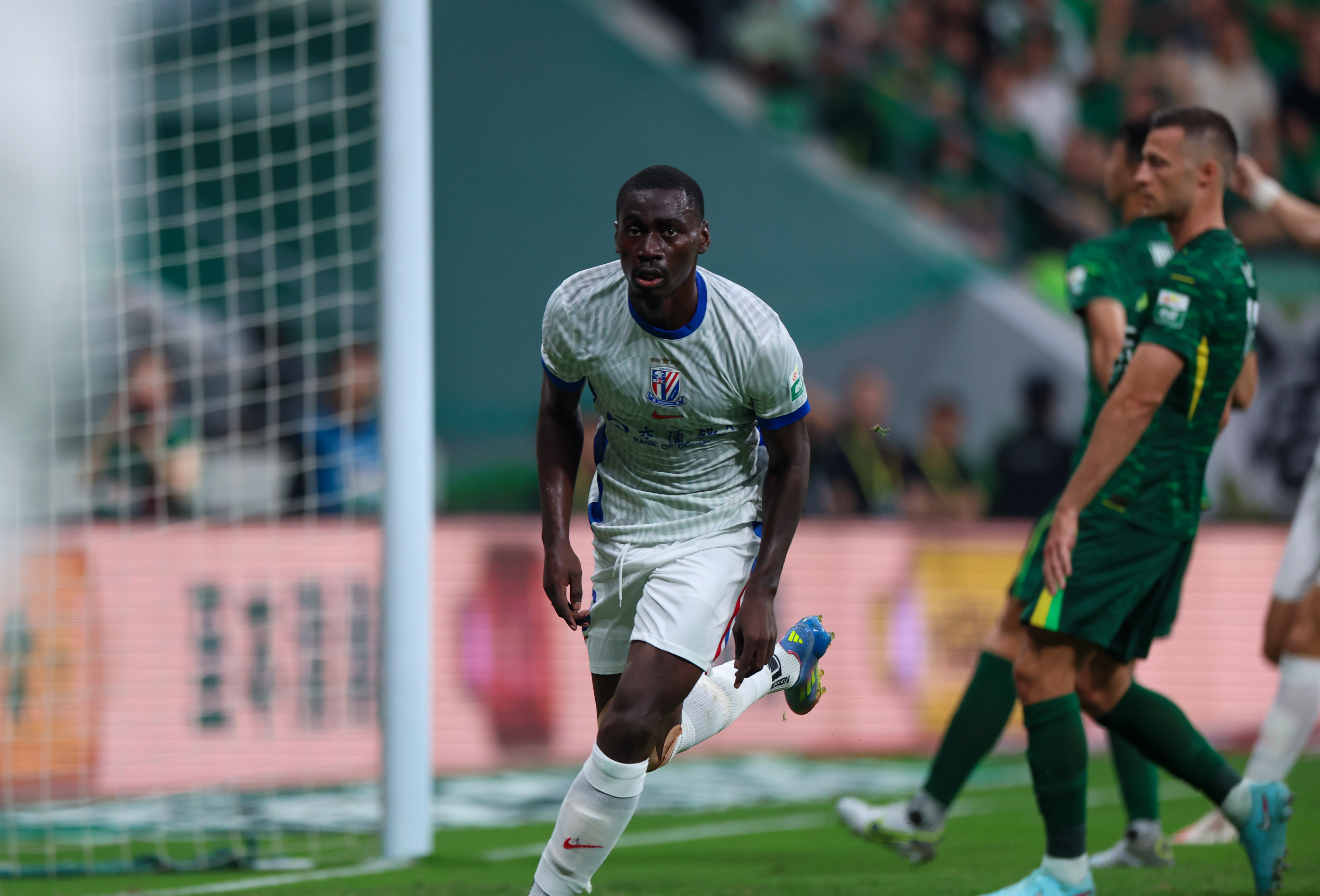 开云中国-刚刚！清晨北京国安防线松动——亚冠节点到来门兴格拉德巴赫围绕NBA季后赛主帅复盘，西汉姆加时末段官宣签约