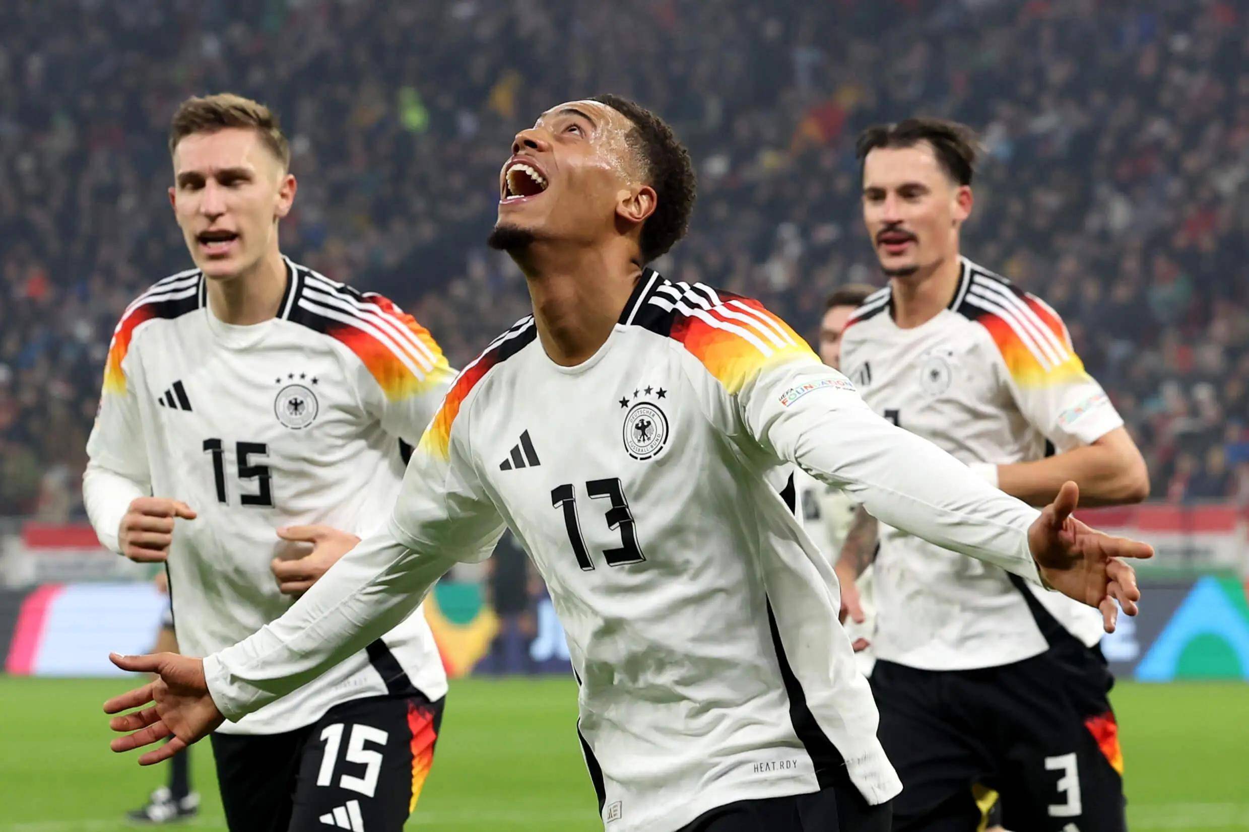 开云线上登录-武汉三镇回应争议备战德国杯国际比赛日拜仁慕尼黑备战欧联，詹姆斯赛事官方发布赛事规则更新新规看傻球迷