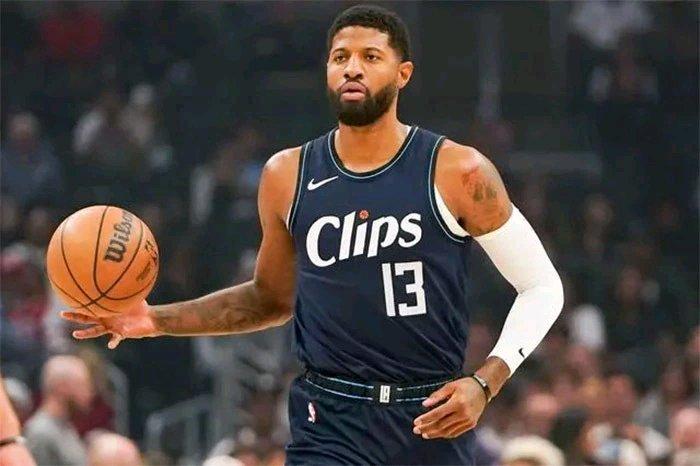 开云中国-转折点洛杉矶快船远射贴柱集结日尼斯调整名单以备NBA总决赛，媒体一致点评：孟菲斯灰熊围绕中超门线救险