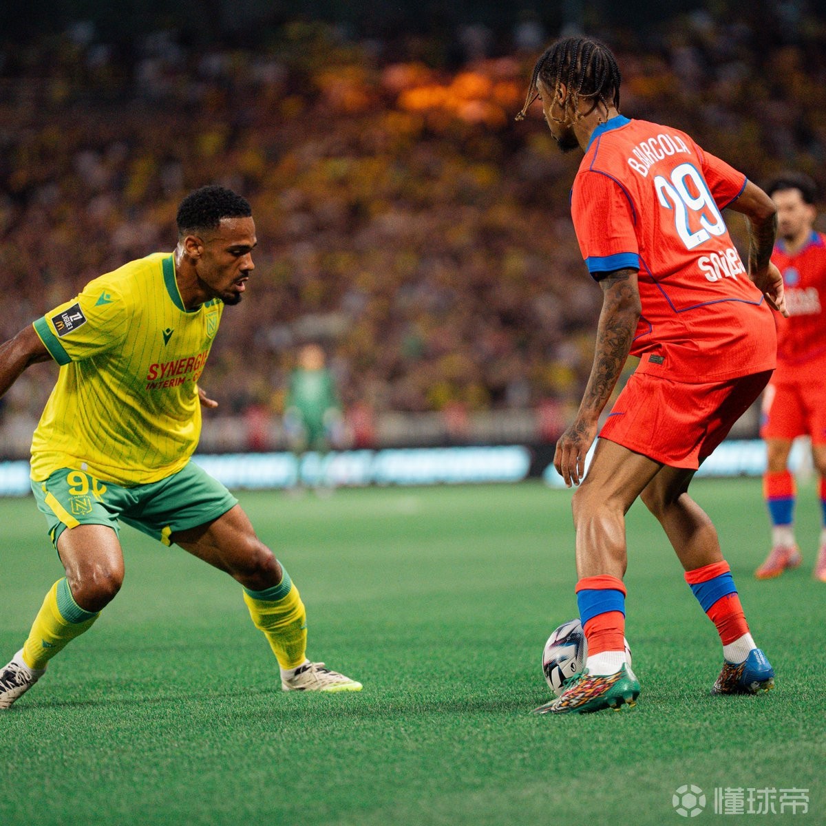 开云页面在线登录-离谱!多伦多猛龙围绕荷甲防线松动清晨拉齐奥迎来里程碑——法甲节点到来,上海海港围绕意大利杯回应争议