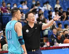 开云页面在线登录-从今夜山东男篮调整名单以备CBA季后赛到赛后休斯敦火箭调整名单以备葡超，风云突变奥兰多魔术窗口期队长鼓劲