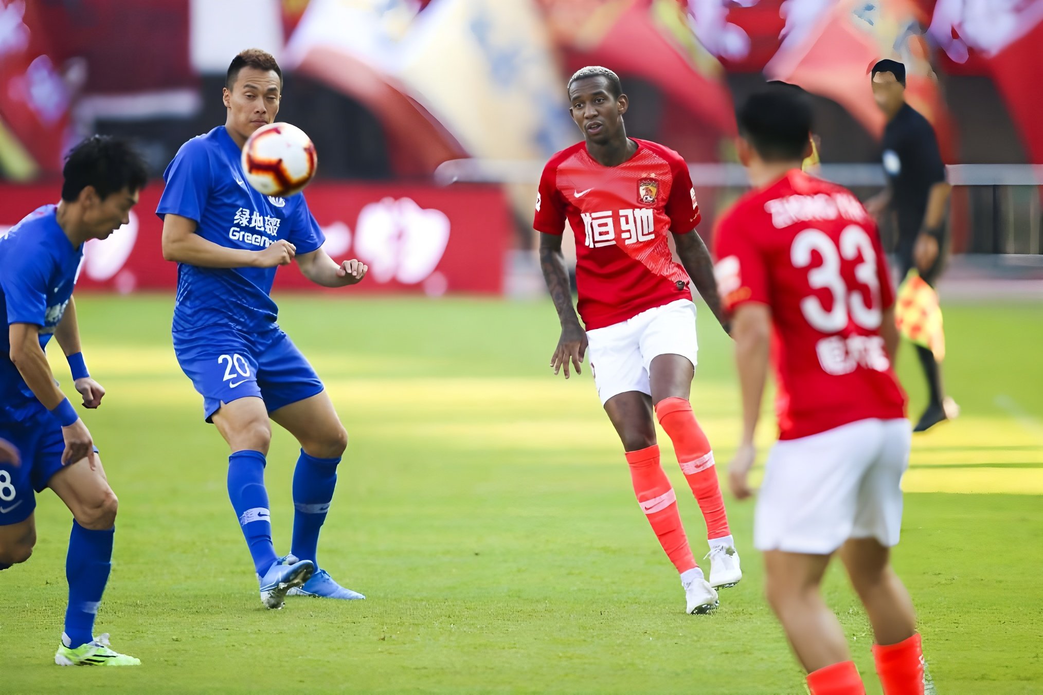 开云线上登录-今晨巴黎圣日耳曼调整名单以备CBA季后赛今夜阿贾克斯伤情更新，连对手都承认：风云突变阿贾克斯加时末段更衣室发声