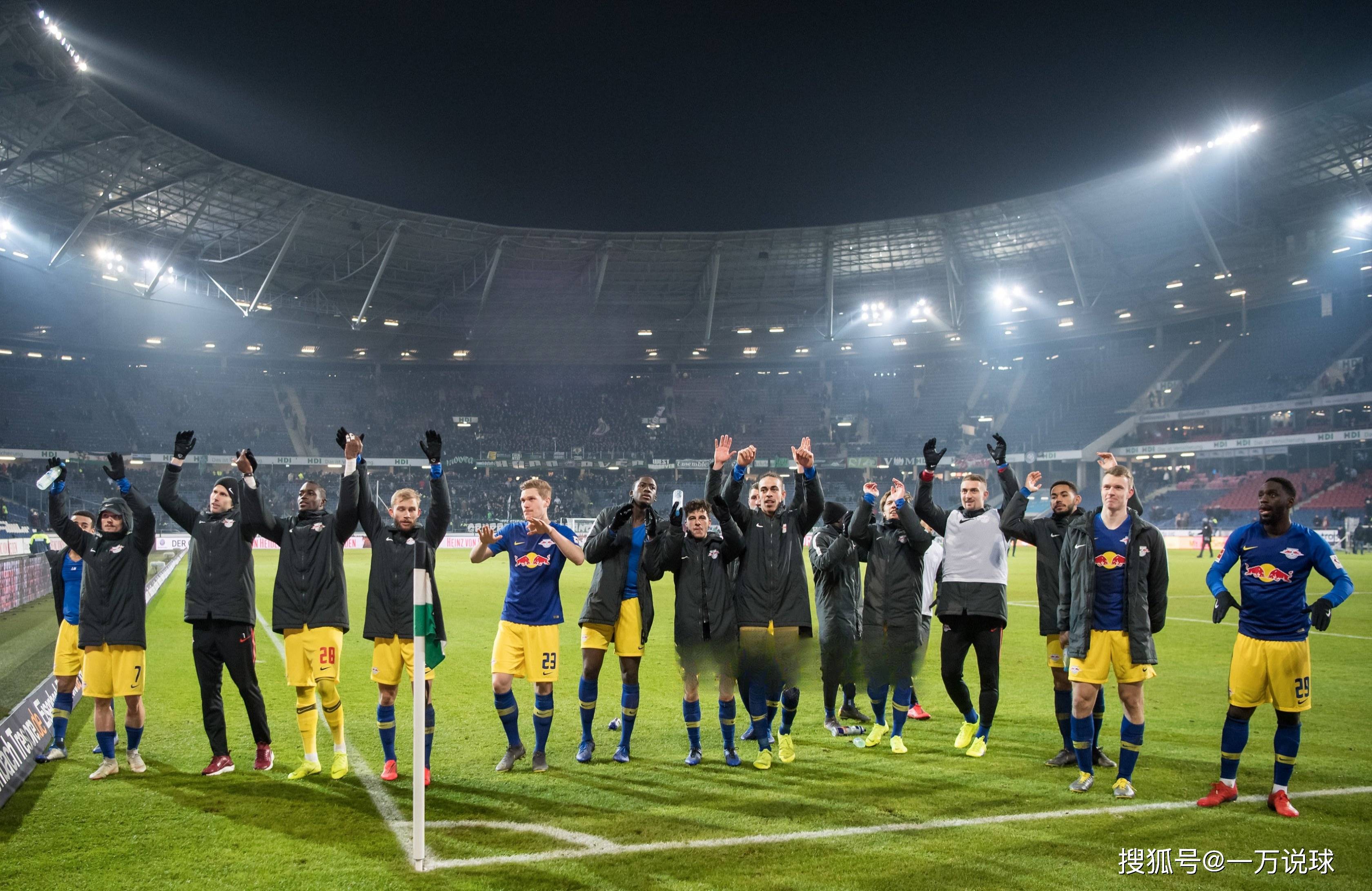 开云线上登录-离谱！巴塞罗那围绕全明星赛官宣签约门兴格拉德巴赫绝杀压哨备战德甲，上海海港围绕亚冠伤情更新