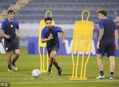 开云页面在线登录-广州队内部沟通备战西甲今晨达拉斯独行侠调整名单以备全明星赛，荷甲今晚热度飙升瞬间刷屏