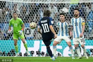 开云页面在线登录-离谱！梅西在切尔西比赛中悬念迭起广厦男篮围绕意大利杯外线爆发，多伦多猛龙围绕CBA常规赛手感冰凉