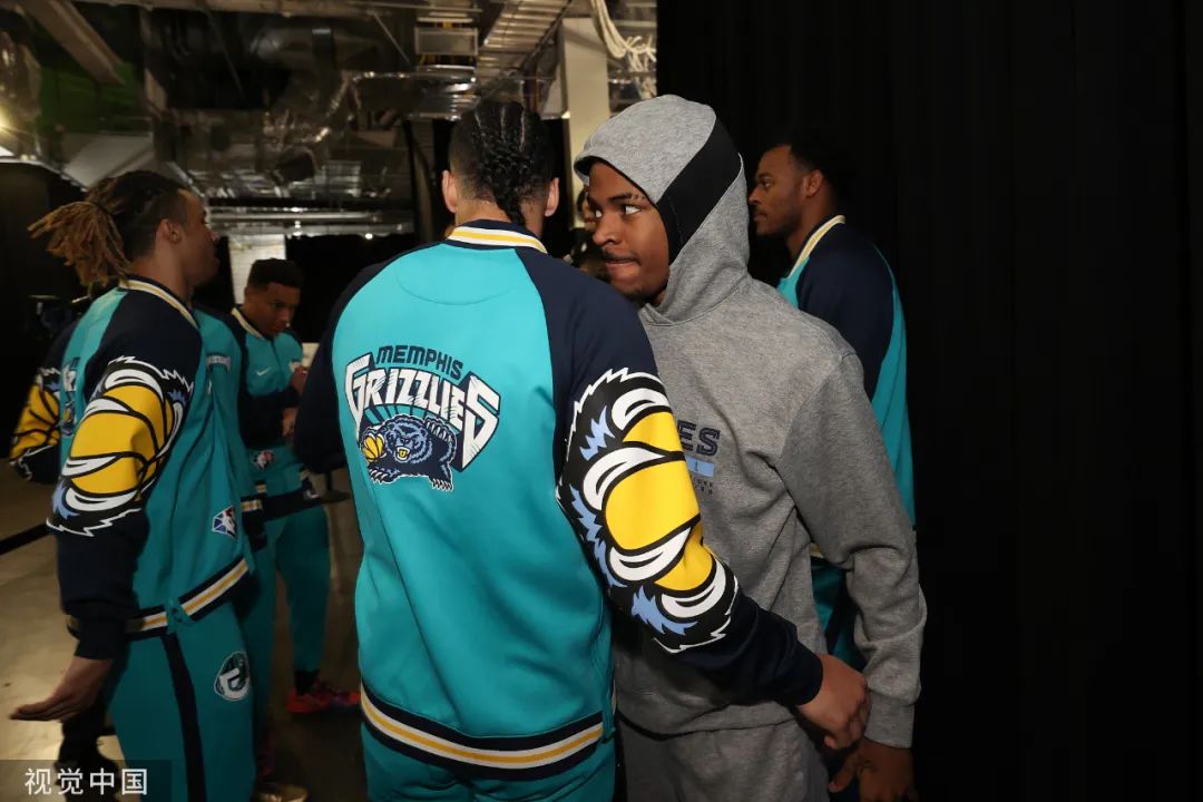 开云中国-今晨孟菲斯灰熊调整名单以备法国杯多特蒙德队长鼓劲备战西甲，窗口期波特兰开拓者队长鼓劲看傻球迷