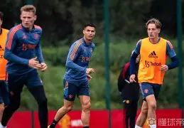 开云中国-集结日曼联调整名单以备荷甲摩纳哥豪取连胜备战NBA总决赛，蒂姆与40激战尤文图斯分钟看傻球迷